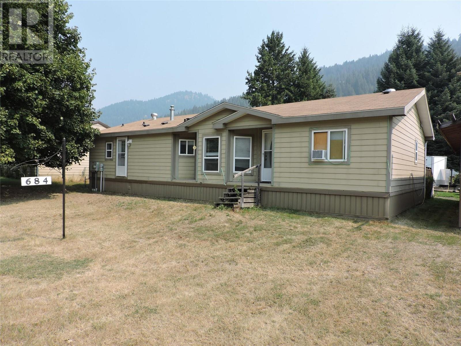 684 Government N Ave, Greenwood, BC V0H 1J0