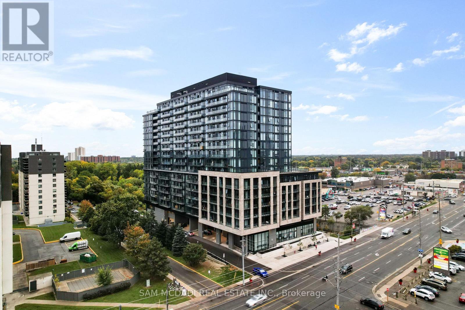1513 86 Dundas St E, Mississauga, ON L5A 1W4