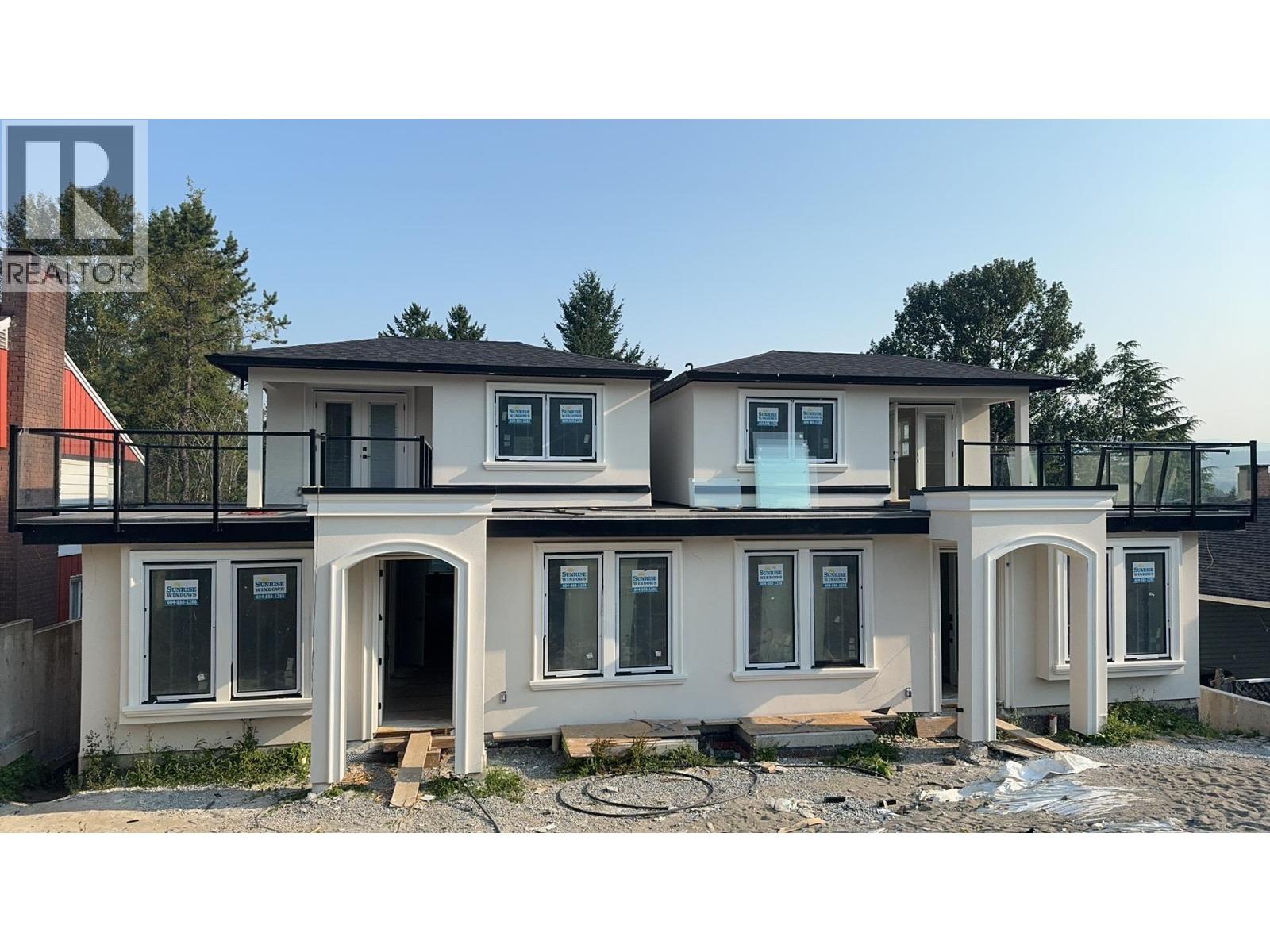 5115 Buxton Street Unit 2, Burnaby, BC V5H 1J7