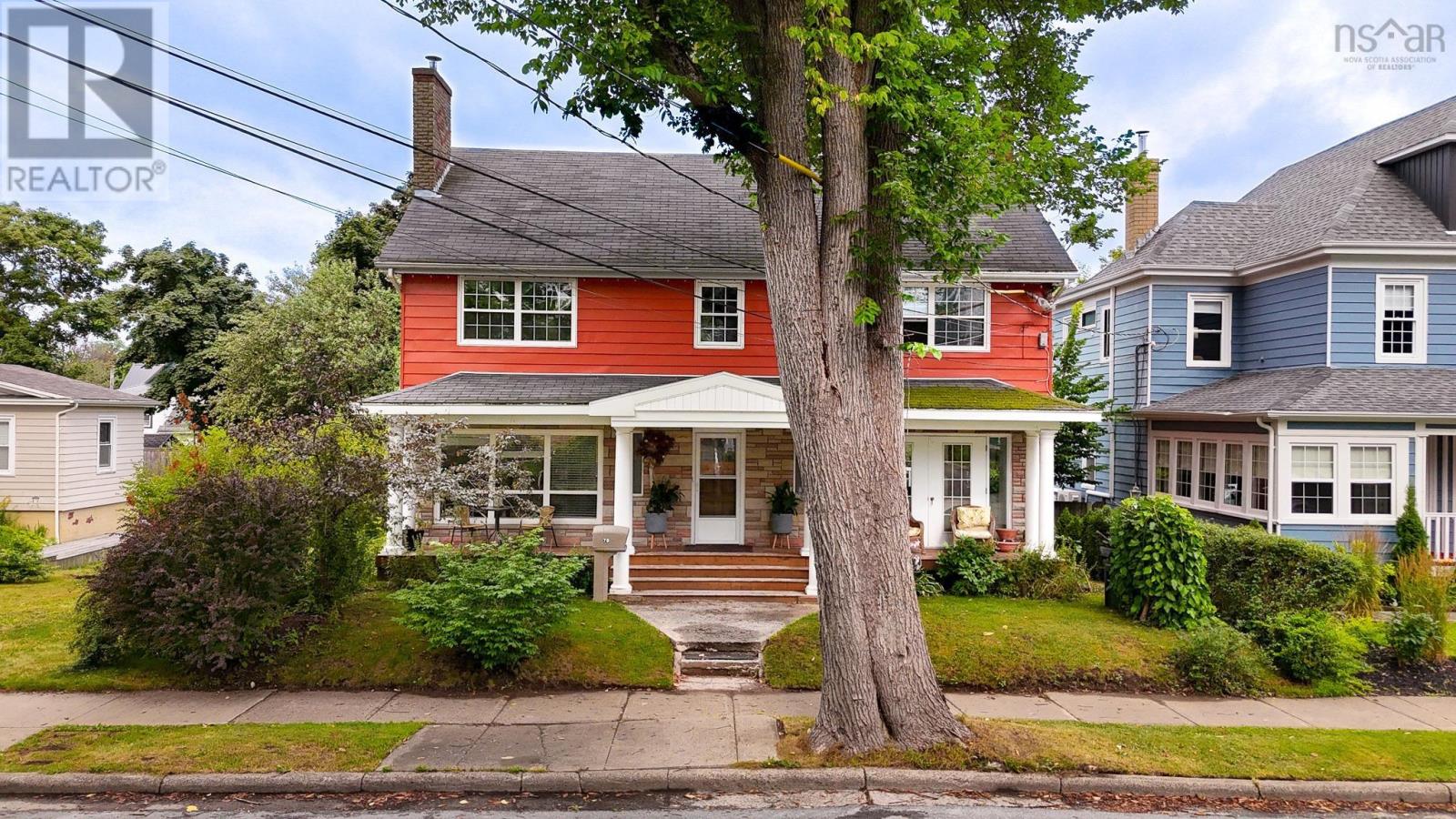 79 Whitney Ave, Sydney, NS B1P 4Z8
