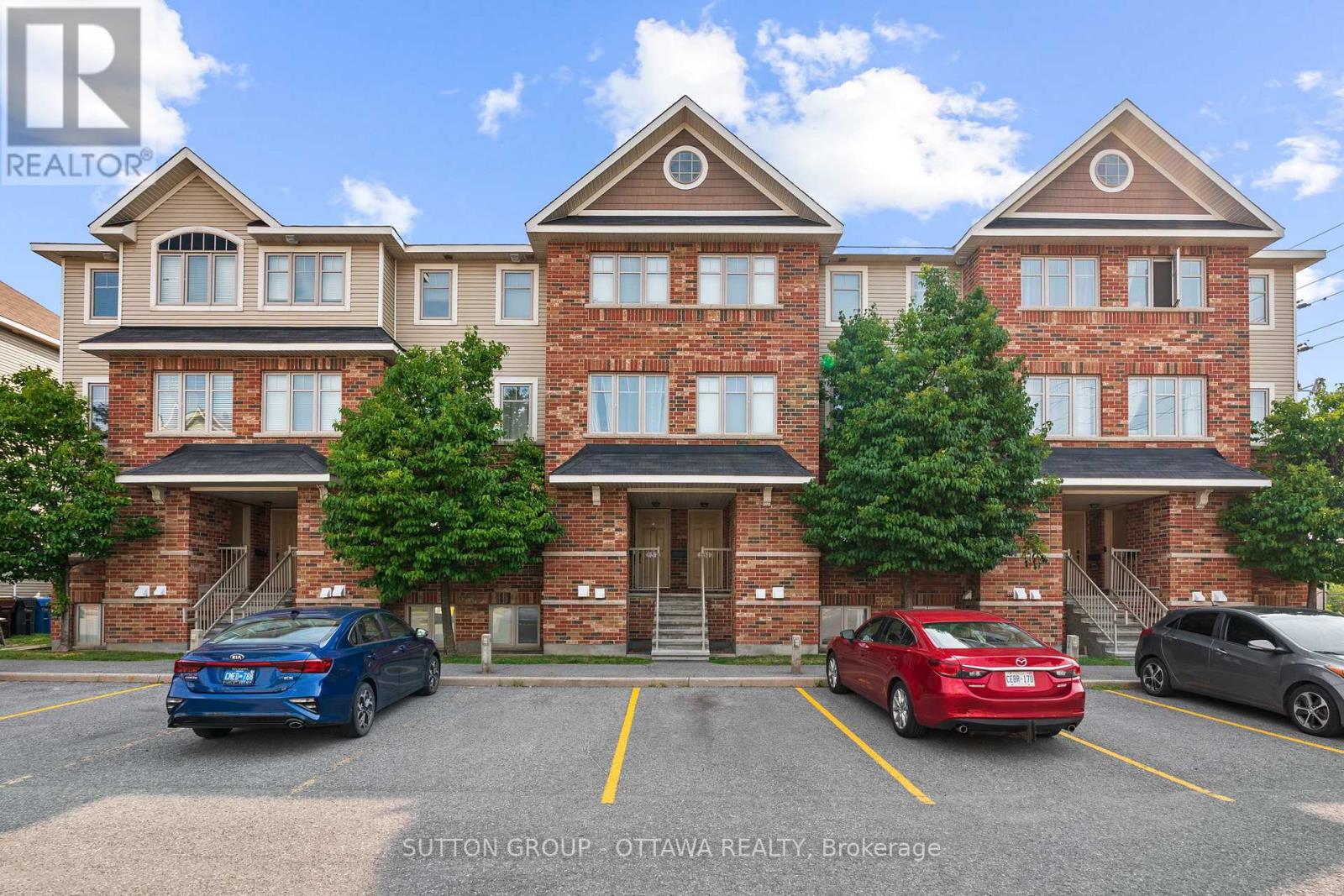 159 Keltie Private, Ottawa, ON K2J 0A1