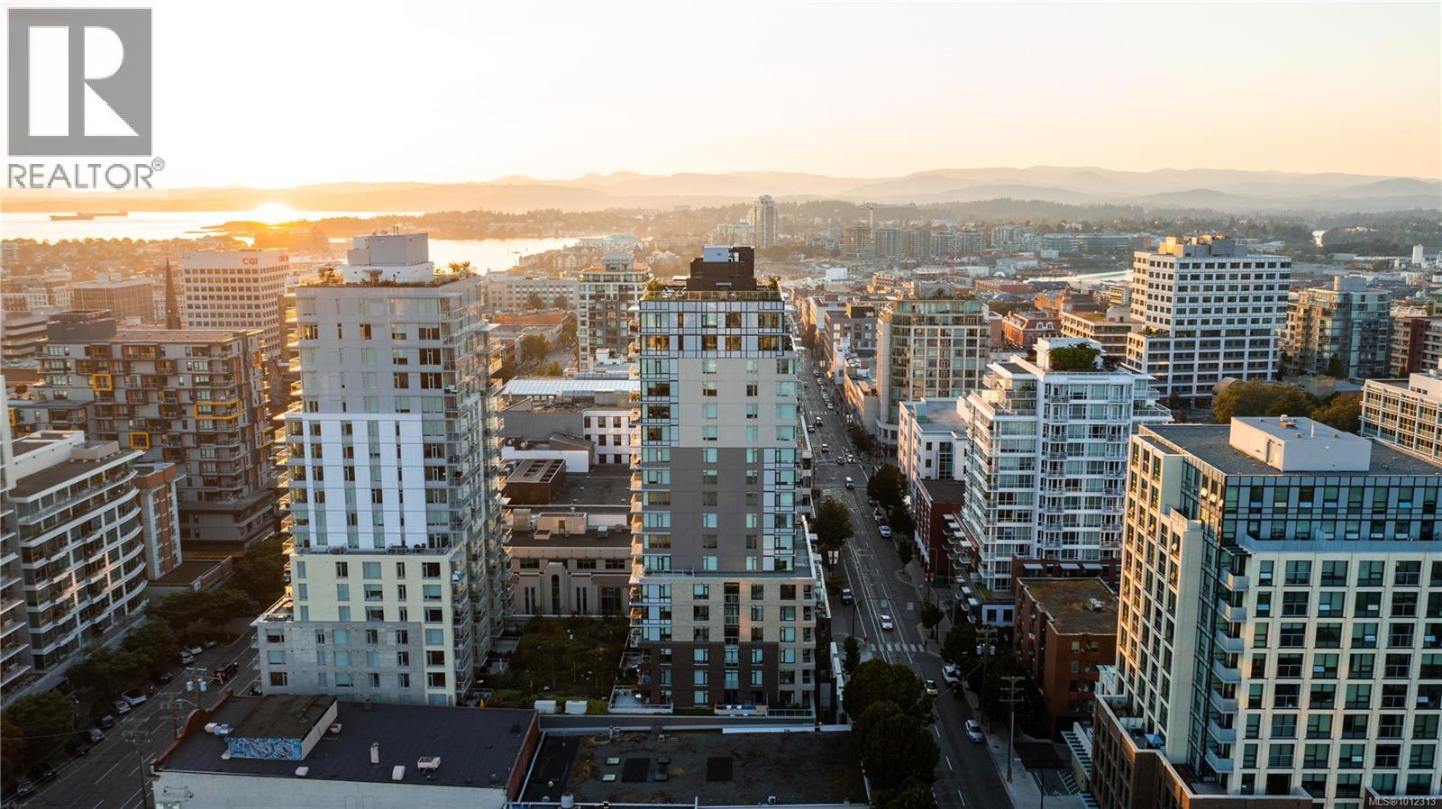 845 Johnson St Unit 1002 St, Victoria, BC V8W 0G3
