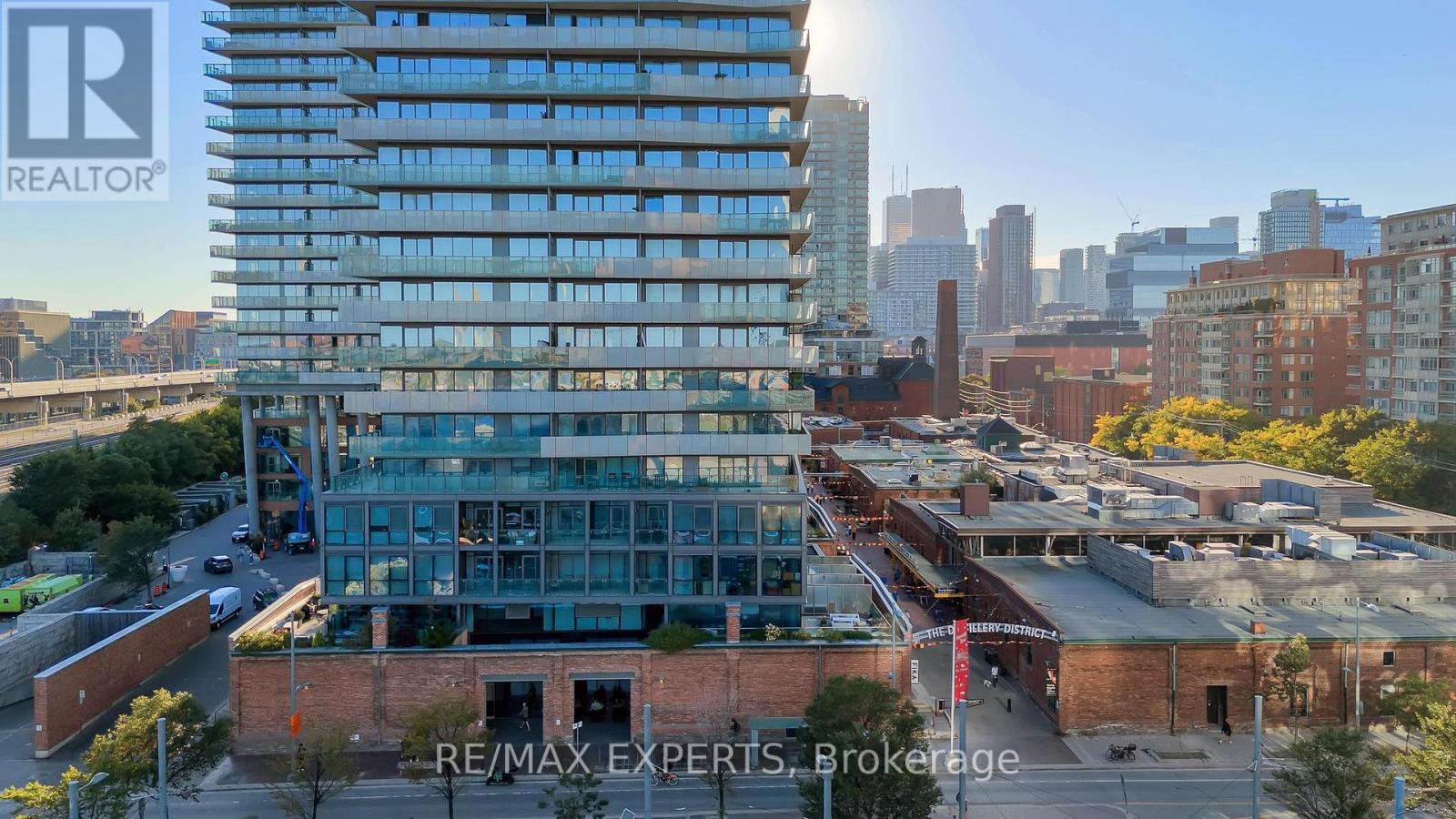 302 390 Cherry St, Toronto Waterfront Communities, ON M5A 3L7