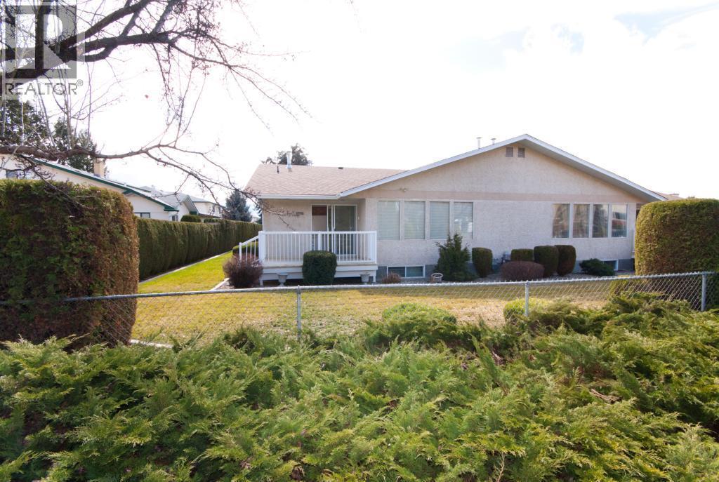 1209 Brookside Avenue Unit 2, Kelowna, BC V1Y 5T5