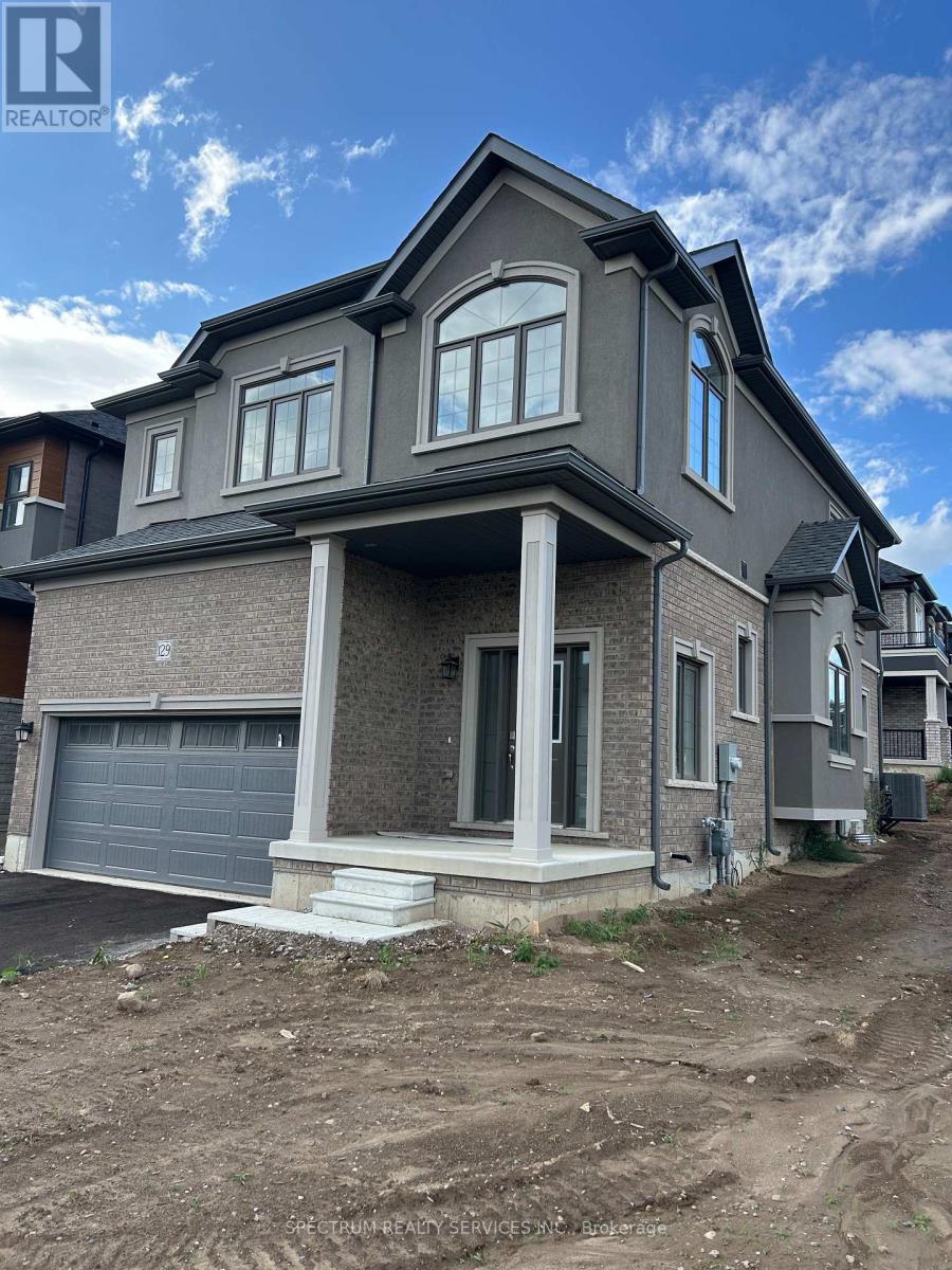 129 Hitchman St, Brant Paris, ON N3L 0N6