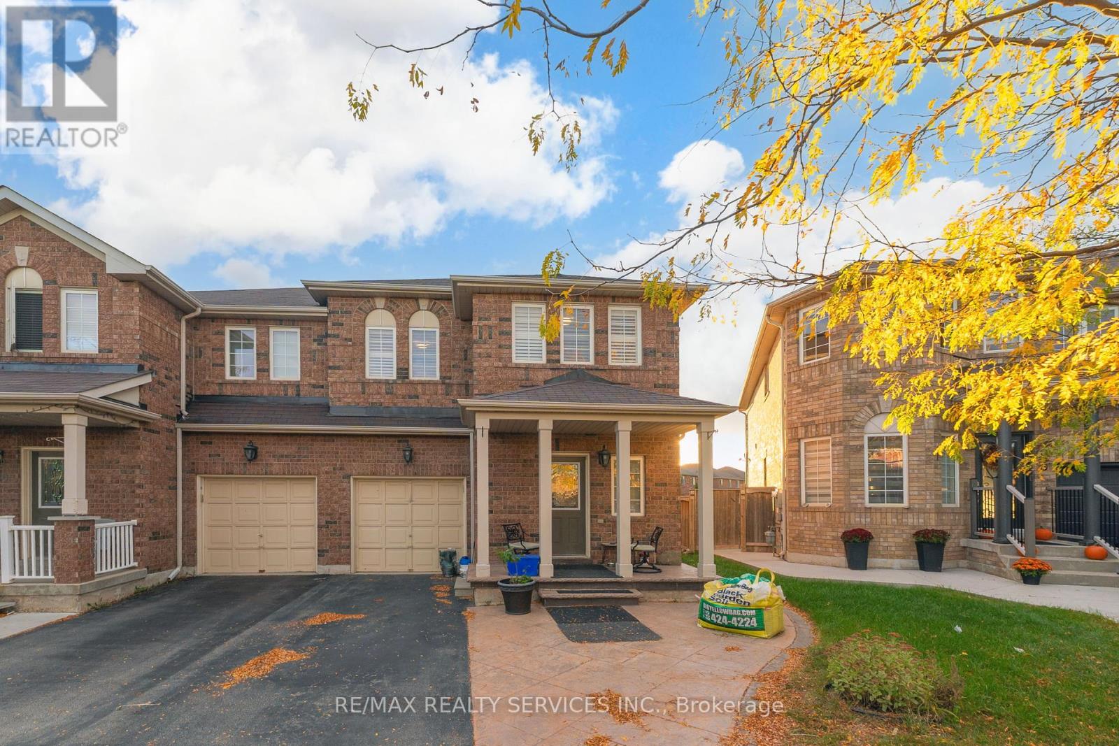 12 Commodore Dr, Brampton Credit Valley, ON L6X 0S4