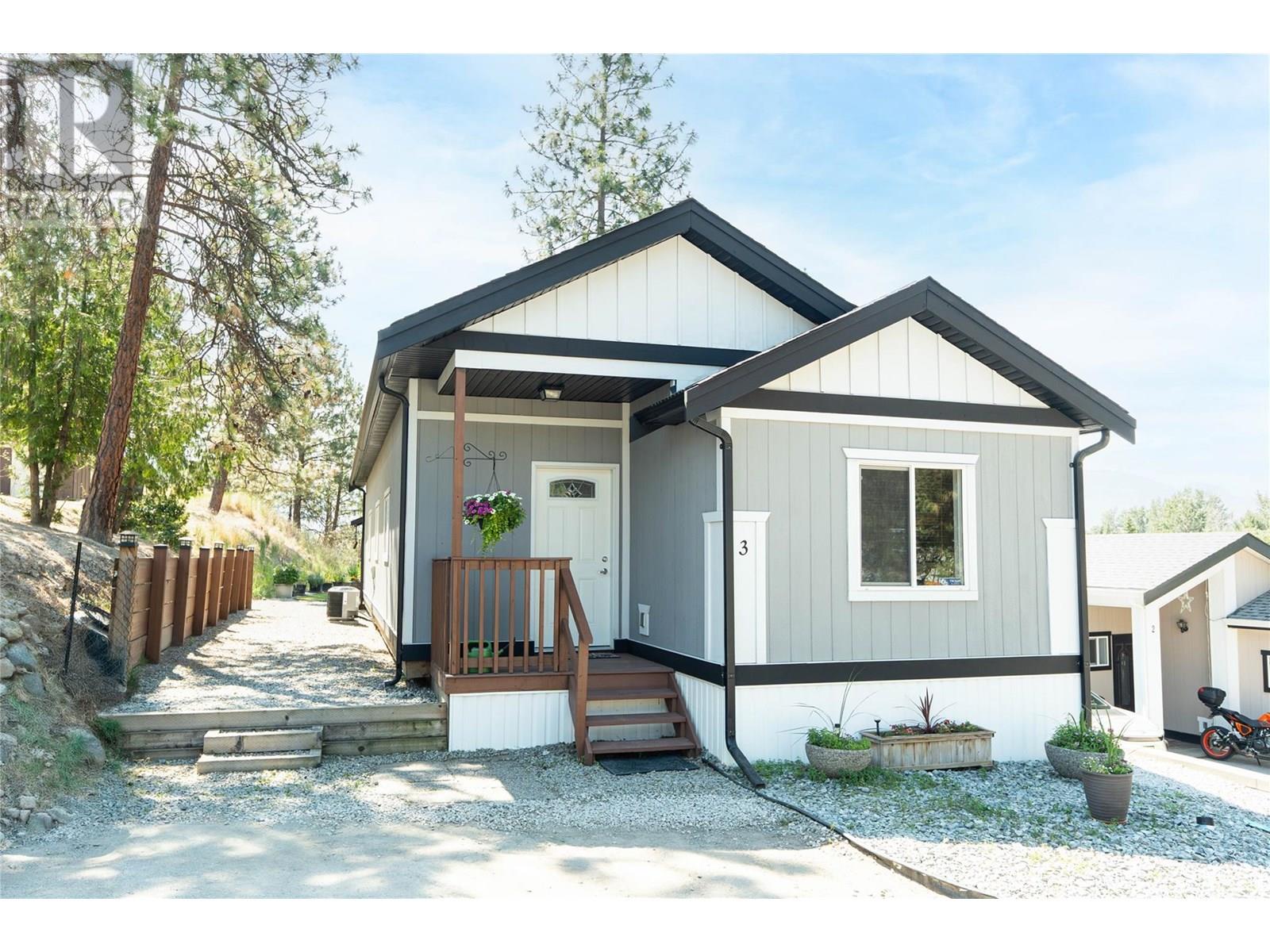 1860 Boucherie Road Unit 3, West Kelowna, BC V4T 2M3