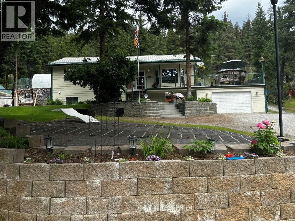 2297 Loon Lake Rd, Loon Lake, BC V0K 1H0