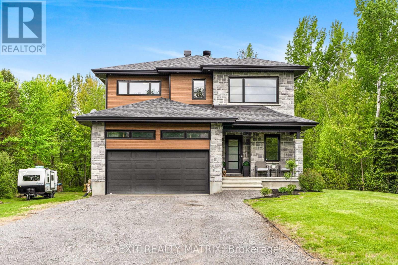 1463 Vinette Rd, Clarence-Rockland, ON K0A 1N0