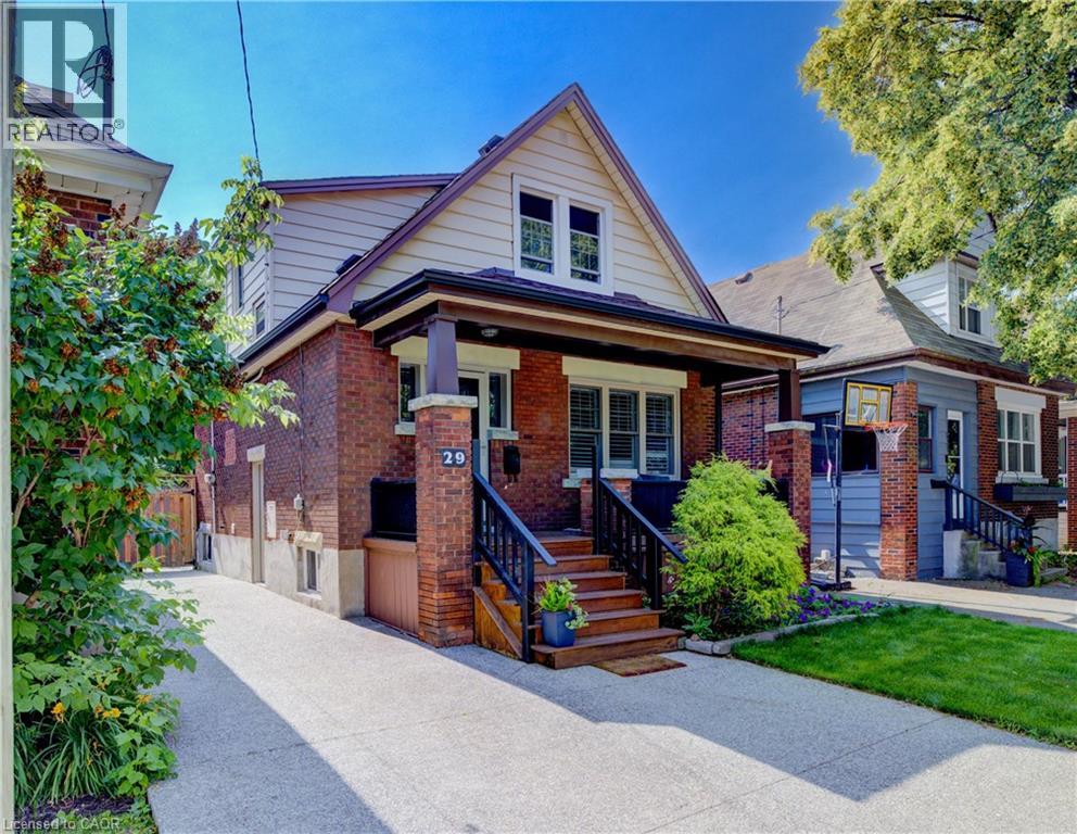 29 Linwood Ave, Hamilton, ON L8P 4P4