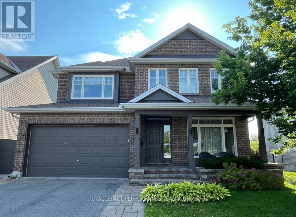 179 Gracewood Cres, Ottawa, ON K1T 0E3