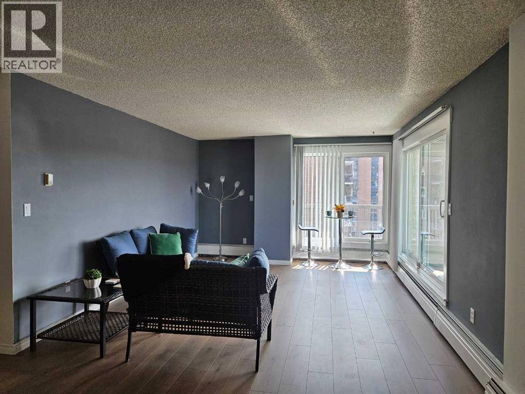1334 12 Avenue Sw Unit 704, Calgary, AB T3C 3R9
