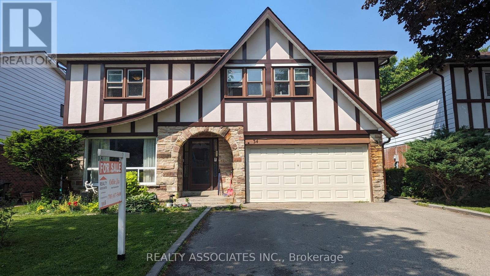 34 Cobblestone Dr, Toronto, ON M2J 2X7
