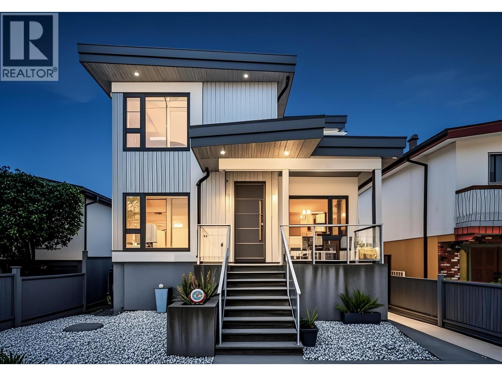 250 E 53rd Ave, Vancouver, BC V5X 1H9