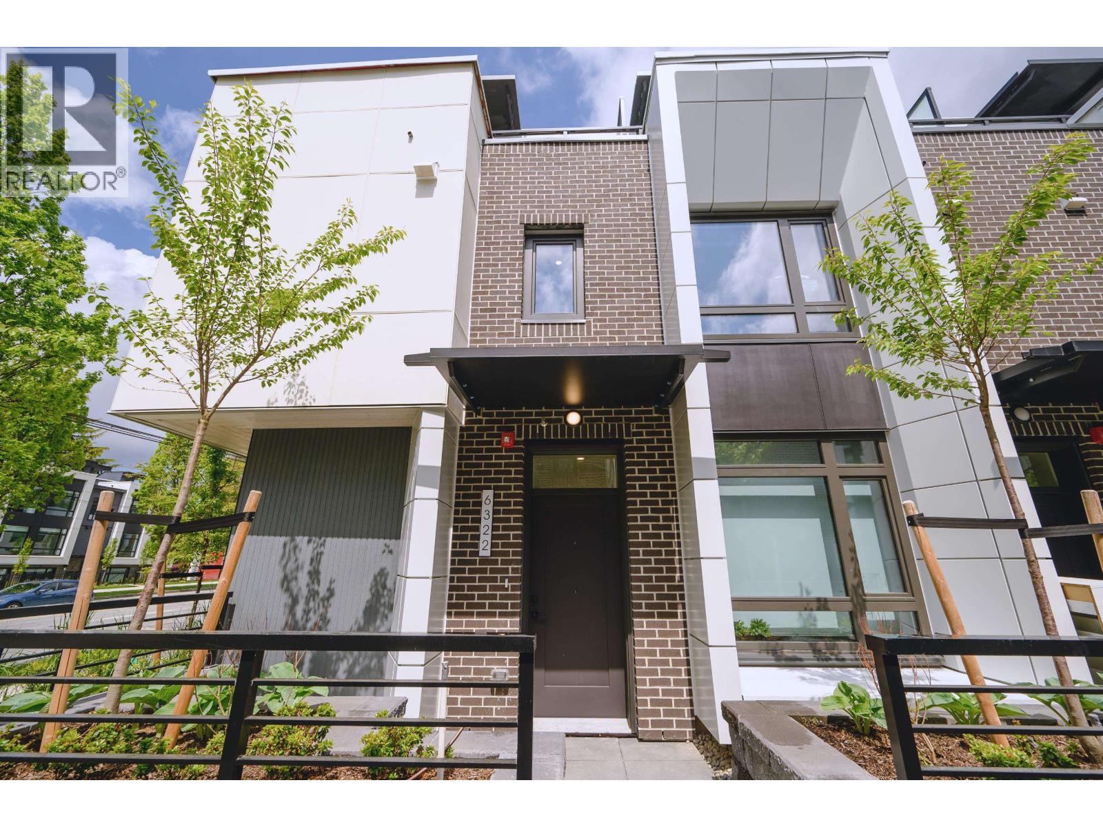 6322 Oak St, Vancouver, BC V6M 2W4