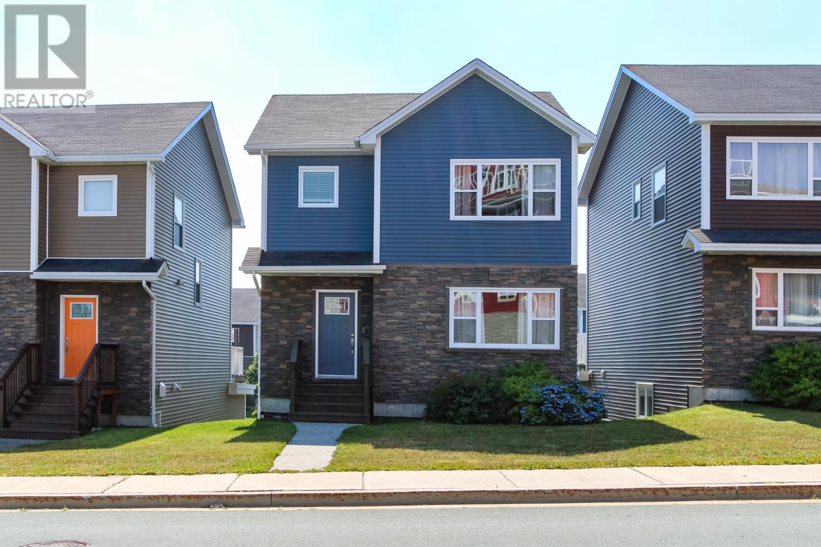 6 Augusta Ct, St. John's, NL A1A 0N7
