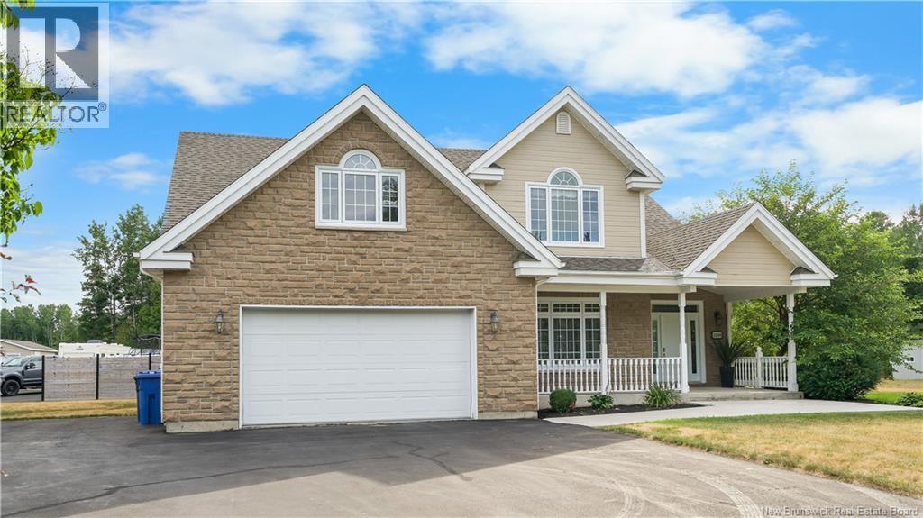 1240 Rue Christie, Beresford, NB E8K 1A4