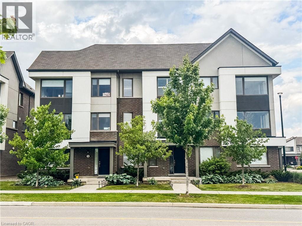 1125 Leger Way Unit 6, Milton, ON L9E 1N7