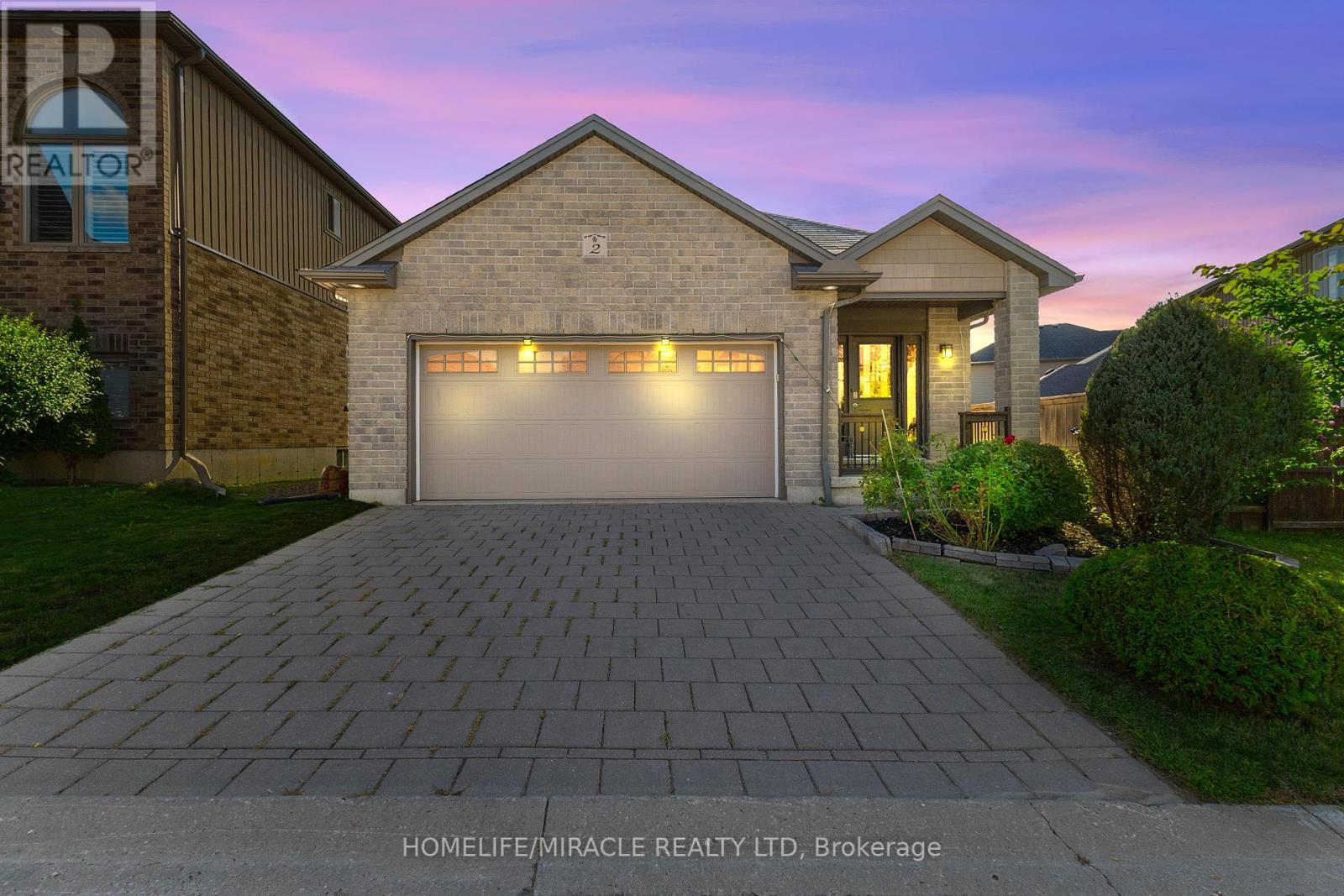 2 70 Tanoak Dr, London, ON N6G 5R3