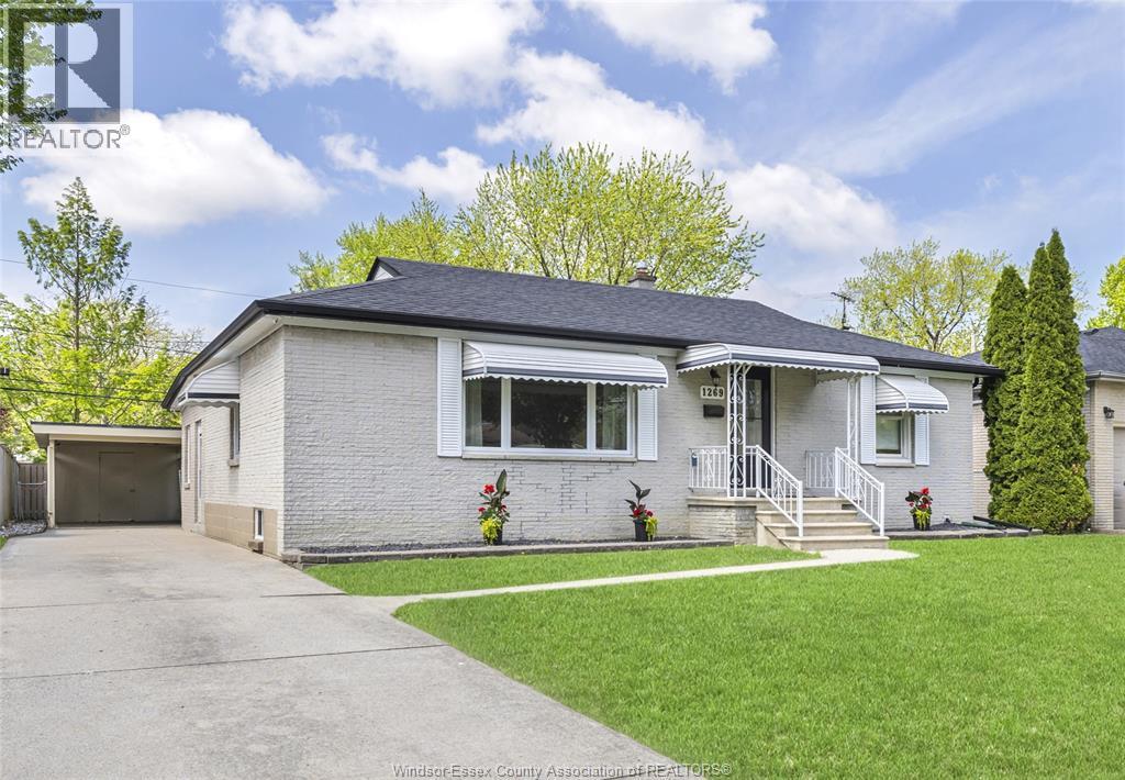 1269 Virginia Ave, Windsor, ON N8S 2Z1