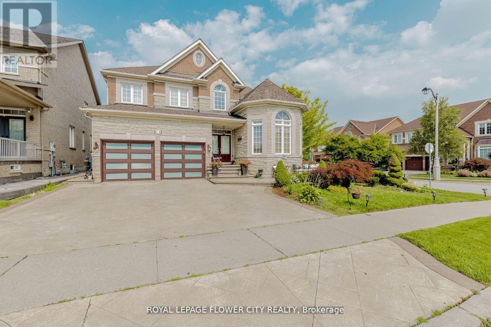 11 Vintonridge Dr, Brampton, ON L6P 2T9
