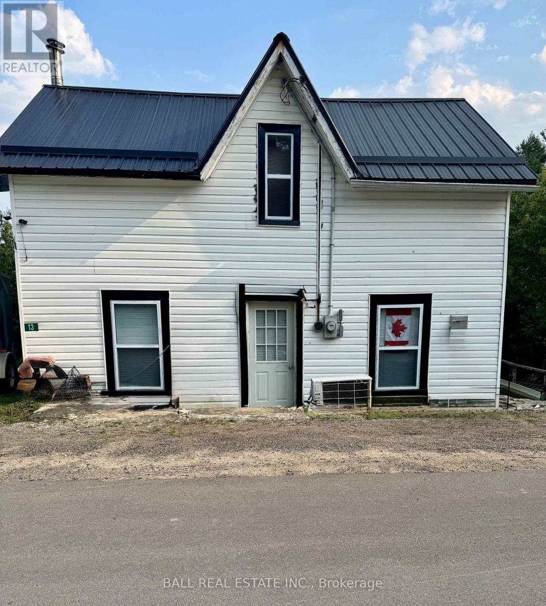 13 Crego St, Kawartha Lakes, ON K0M 2A0