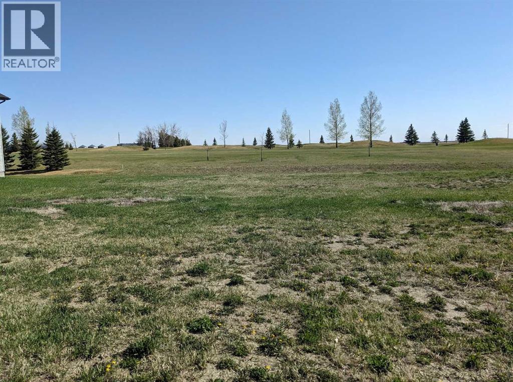 721 Fairways, Vulcan, AB T0L 2B0
