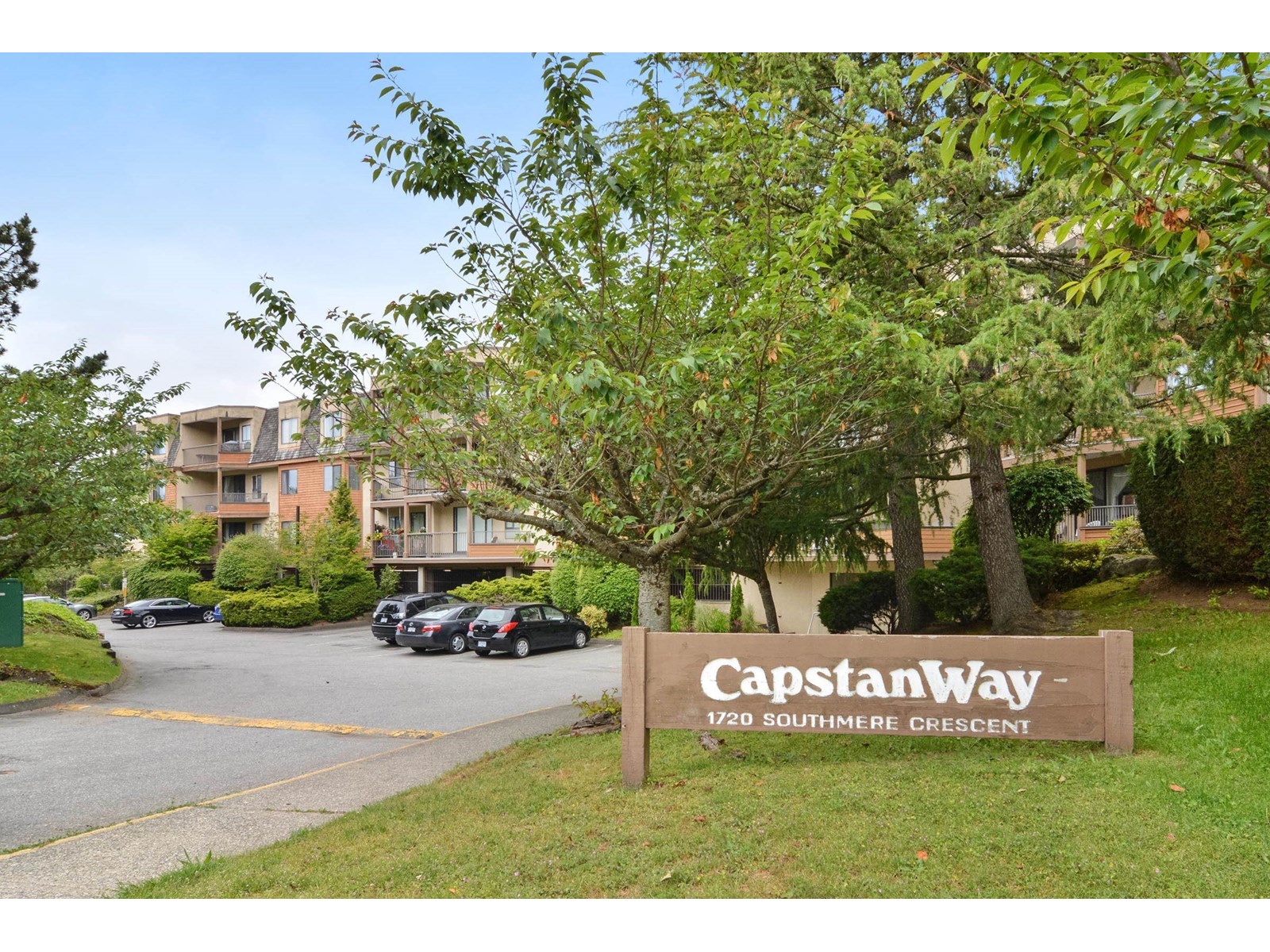 1720 Southmere Crescent Unit 106, Surrey, BC V4A 6E3