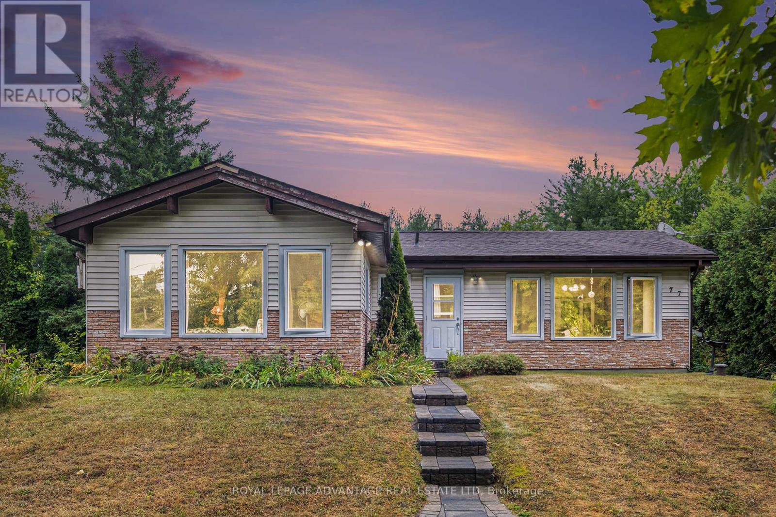 77 Golf Club Rd, Rideau Lakes, ON K7A 4S5
