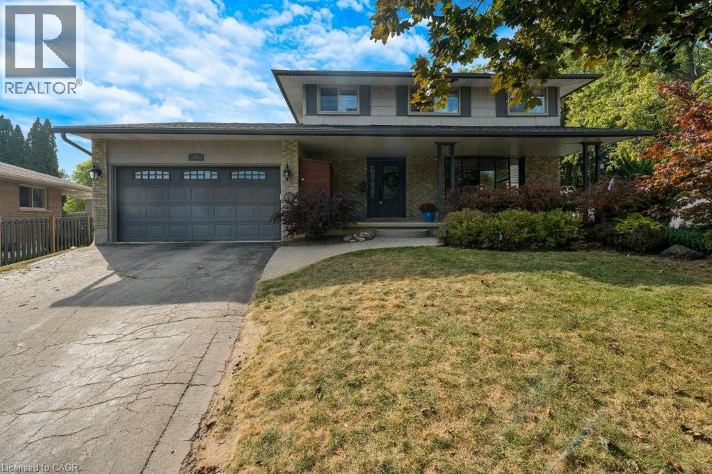 11 Pacific Ct, Cambridge, ON N1S 3V3