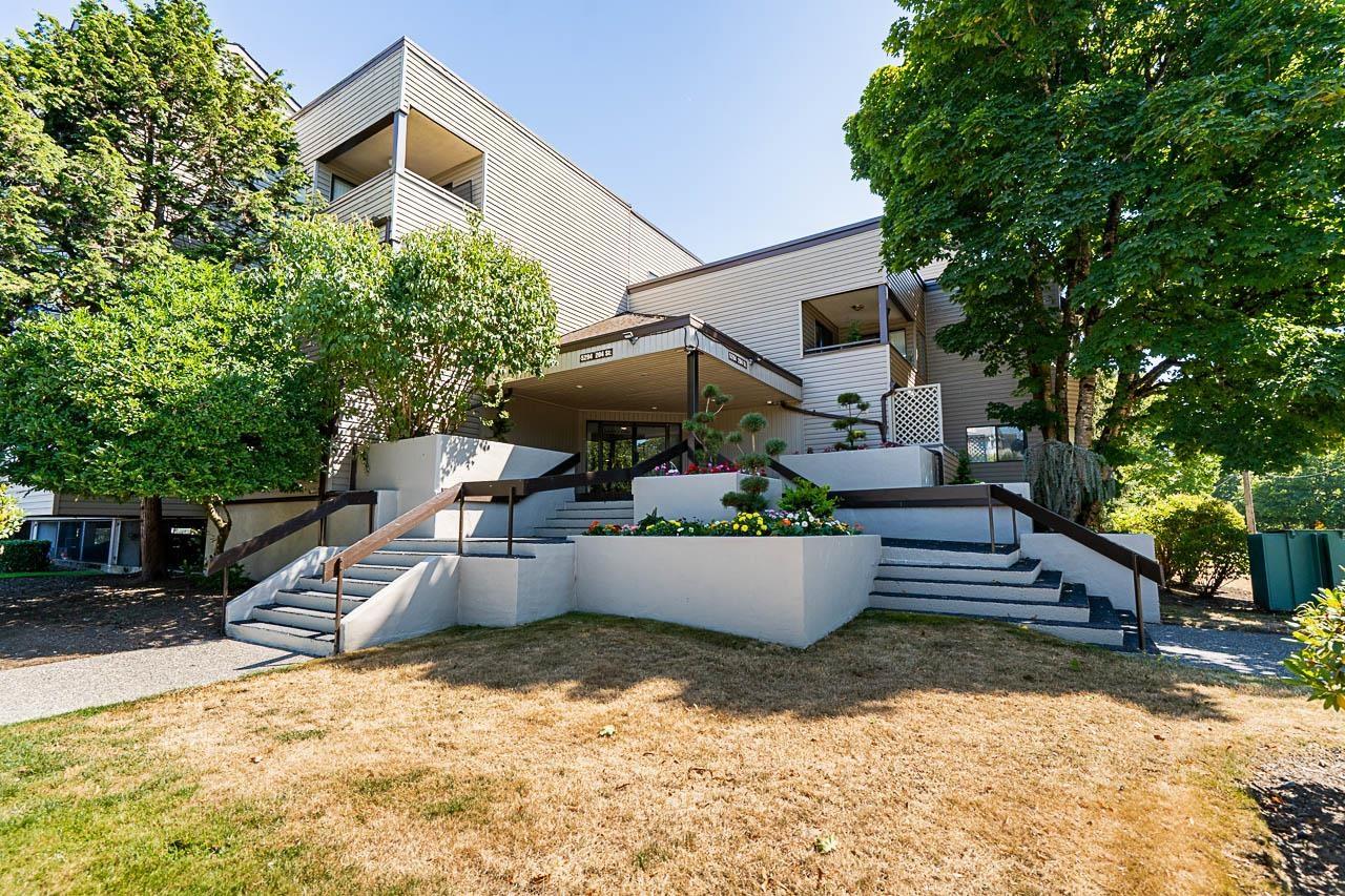 5294 204th Street Unit 112, Langley, BC V3A 1Z1