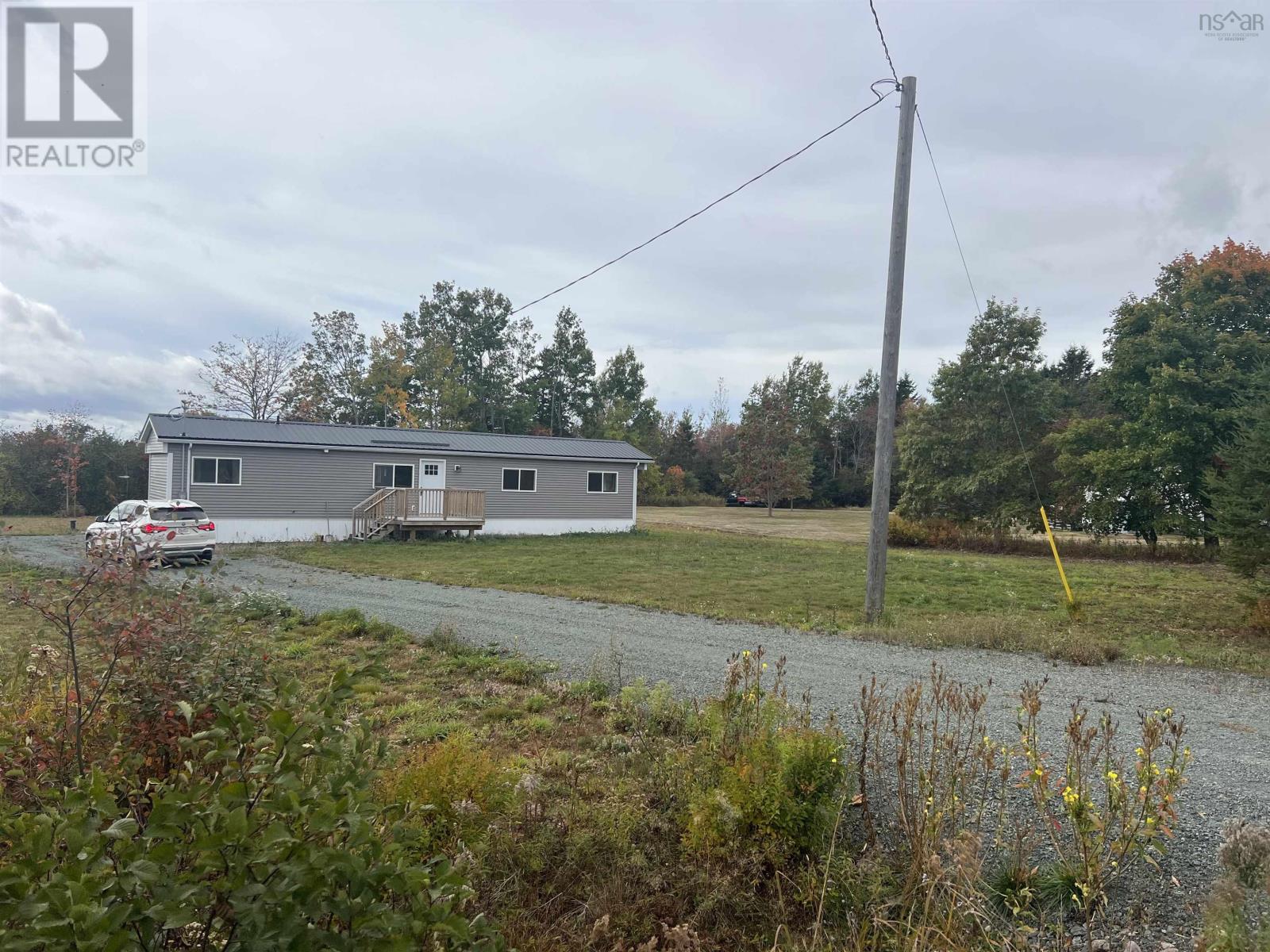 11120 Highway 2, Masstown, NS B0M 1G0