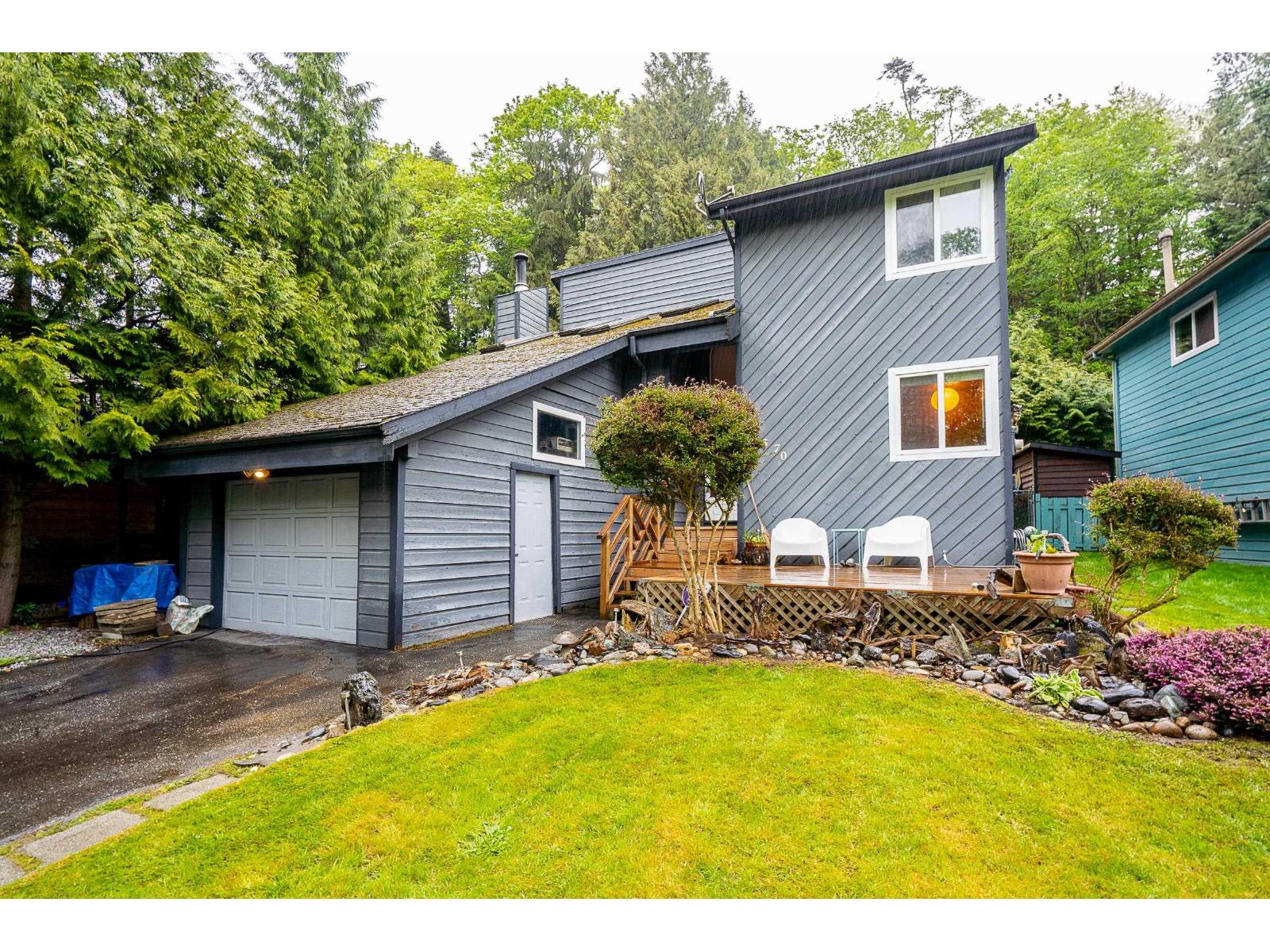 8370 Sheaves Rd, Delta, BC V4C 3X1
