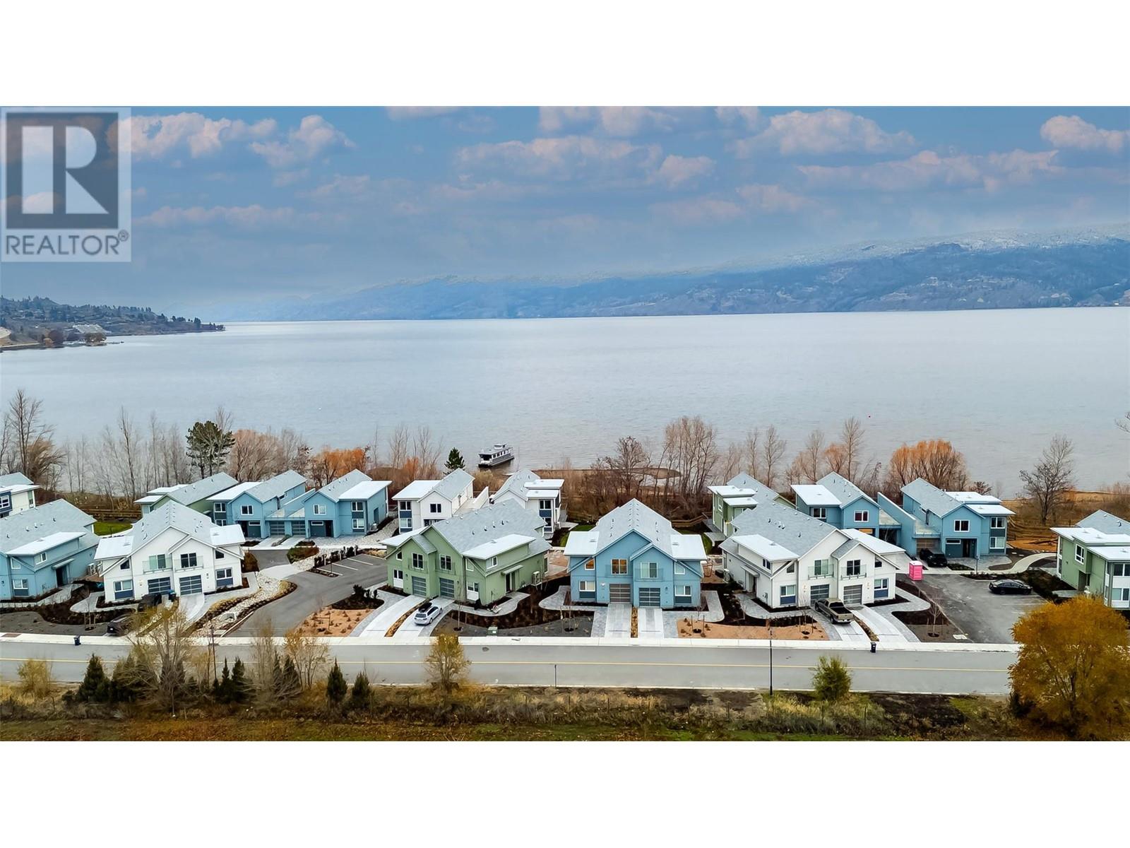 3040 Landry Cres, Summerland, BC V0H 1Z9