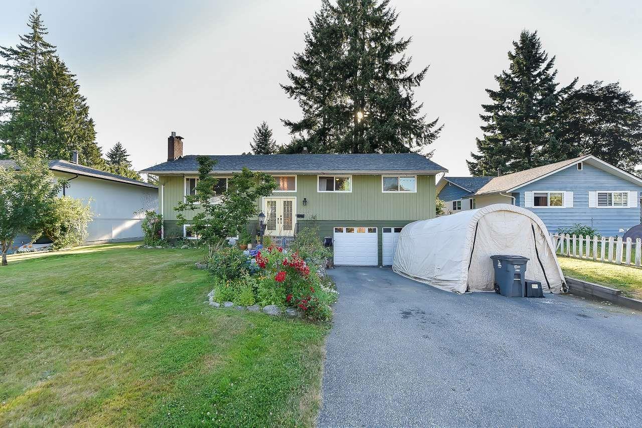10957 Jay Cres, Surrey, BC V3R 5B3