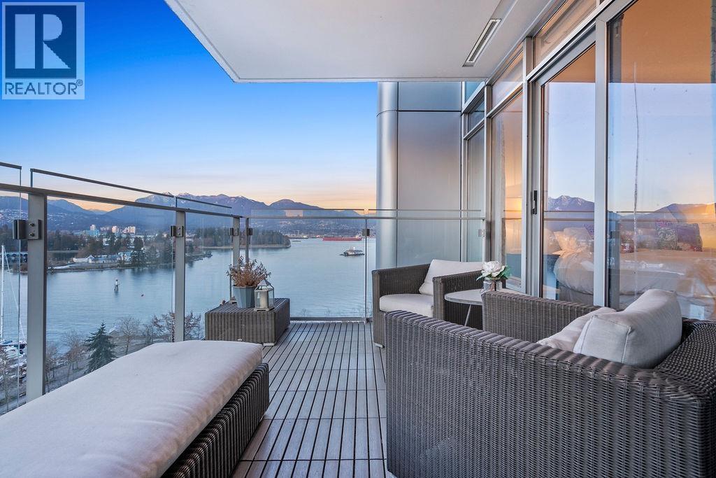 1281 W Cordova Street Unit 1304, Vancouver, BC V6C 3R5