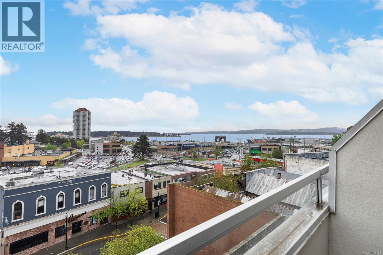 30 Cavan St Unit 209 St, Nanaimo, BC V9R 6K3