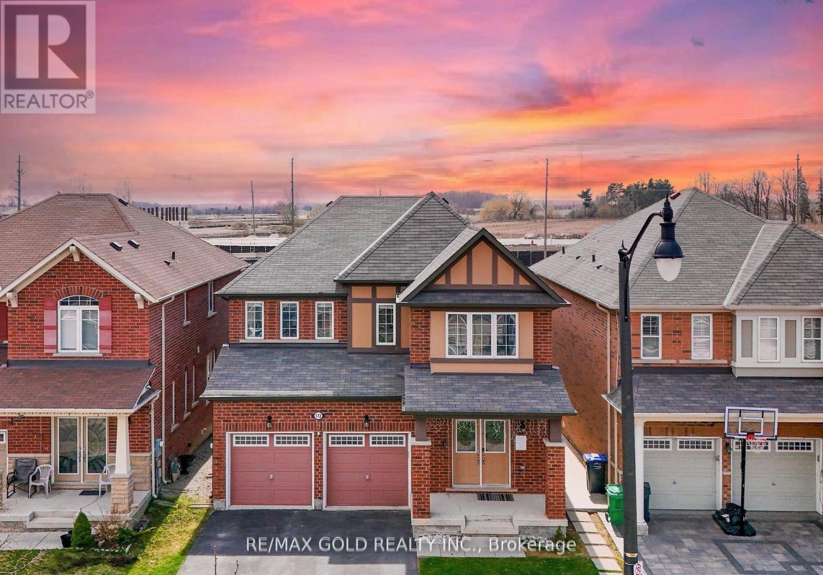 172 Tysonville Cir, Brampton, ON L7A 0B5