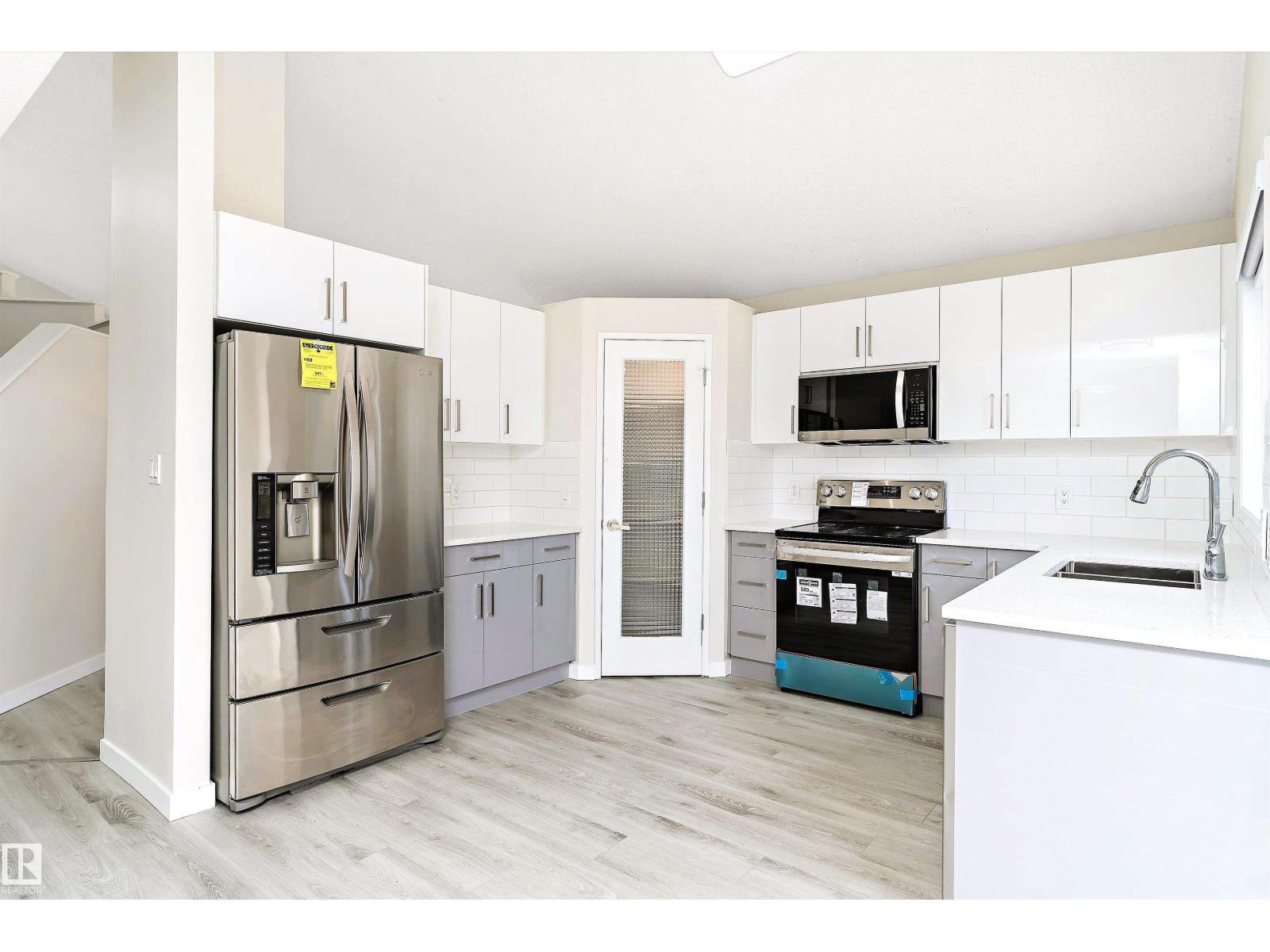 144 Av Nw Unit 12828, Edmonton, AB T6V 1C7