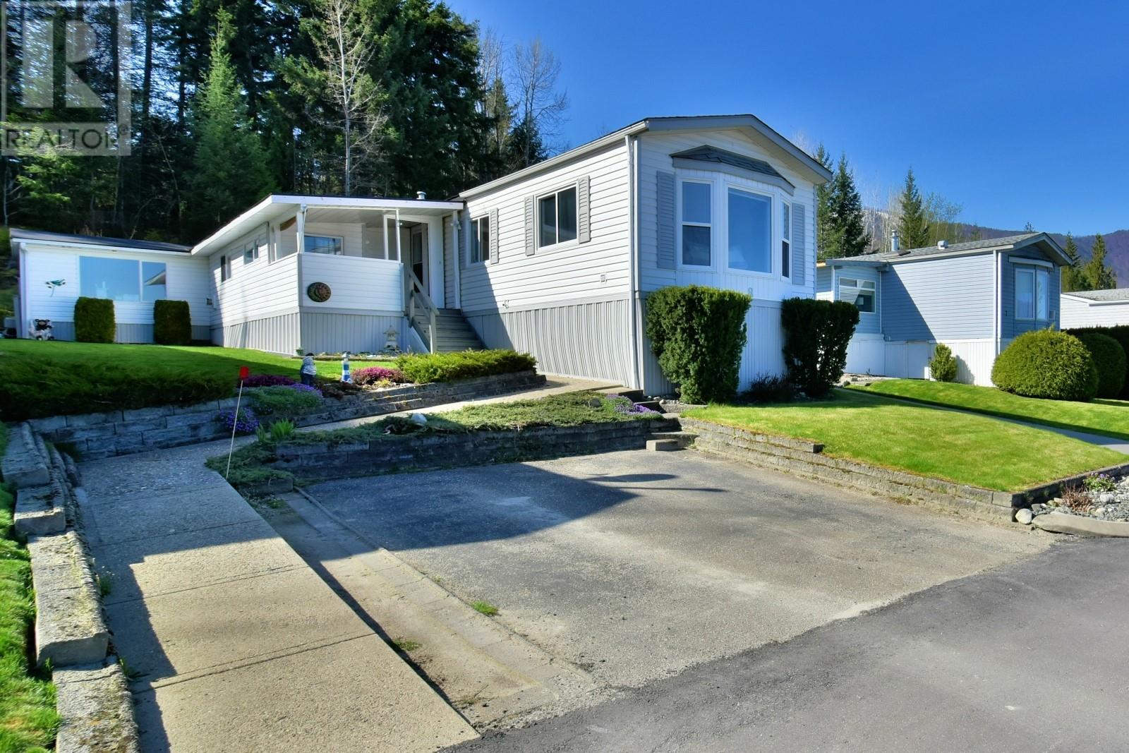 1420 Trans Canada Highway Unit 8, Columbia-Shuswap C, BC V0E 2W0