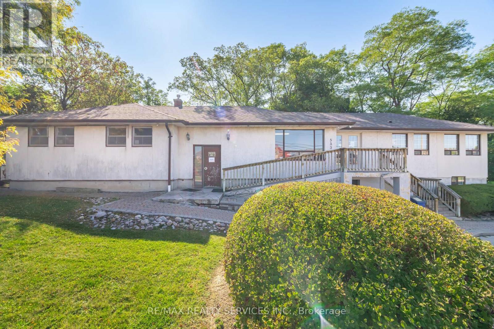 5330 Creditview Rd, Mississauga, ON L5M 5N5