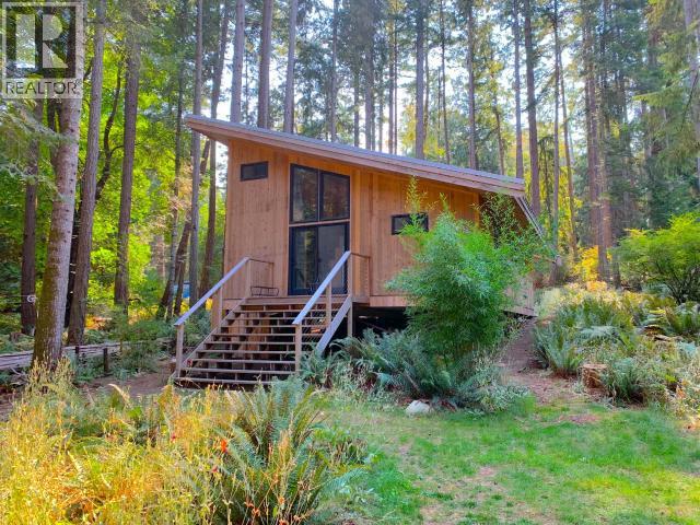 159094 Vancouver Blvd, Savary Island, BC V0N 2G0