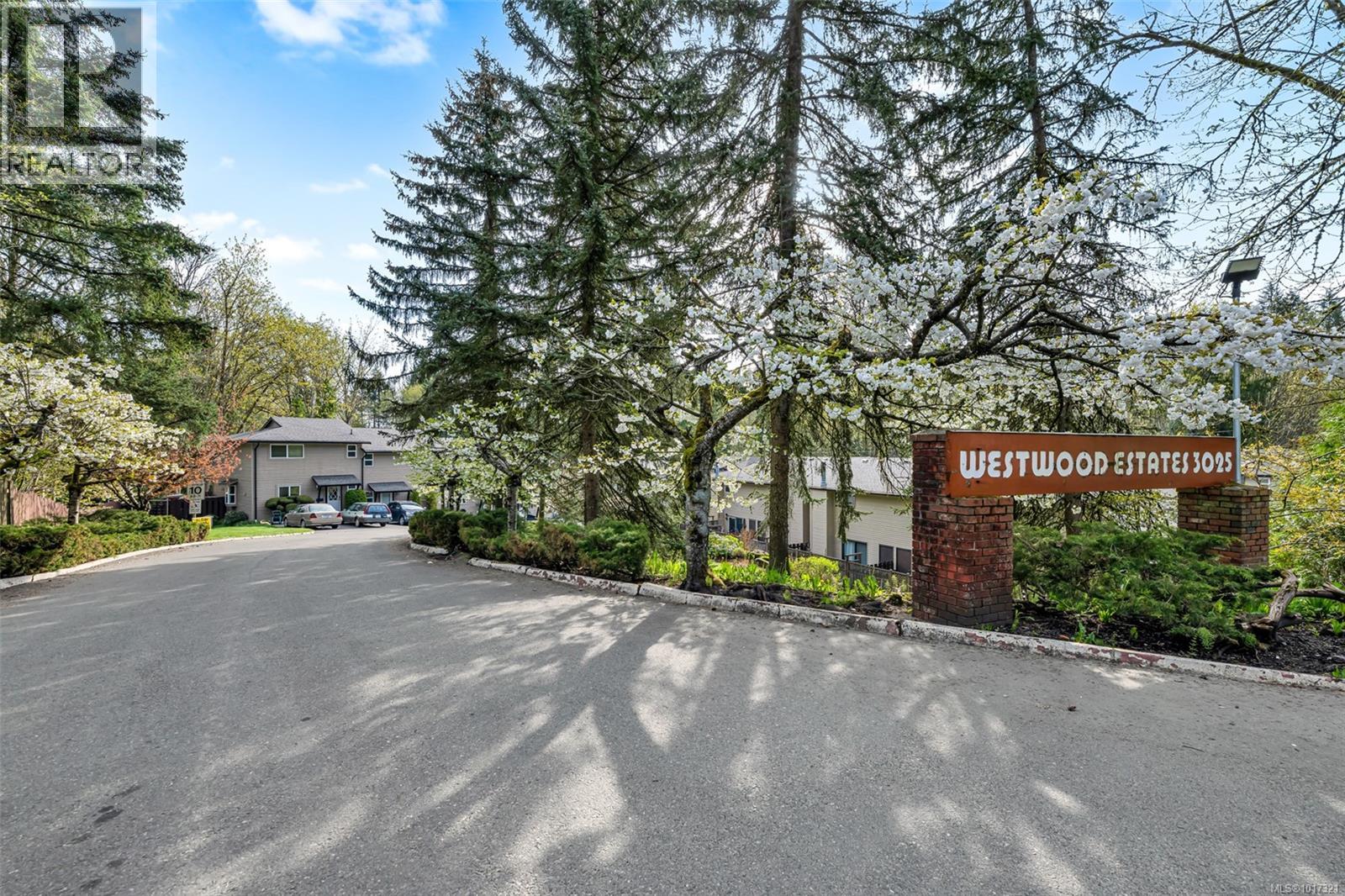 3025 Cowichan Lake Rd Unit 32 Rd, Duncan, BC V9L 4B5