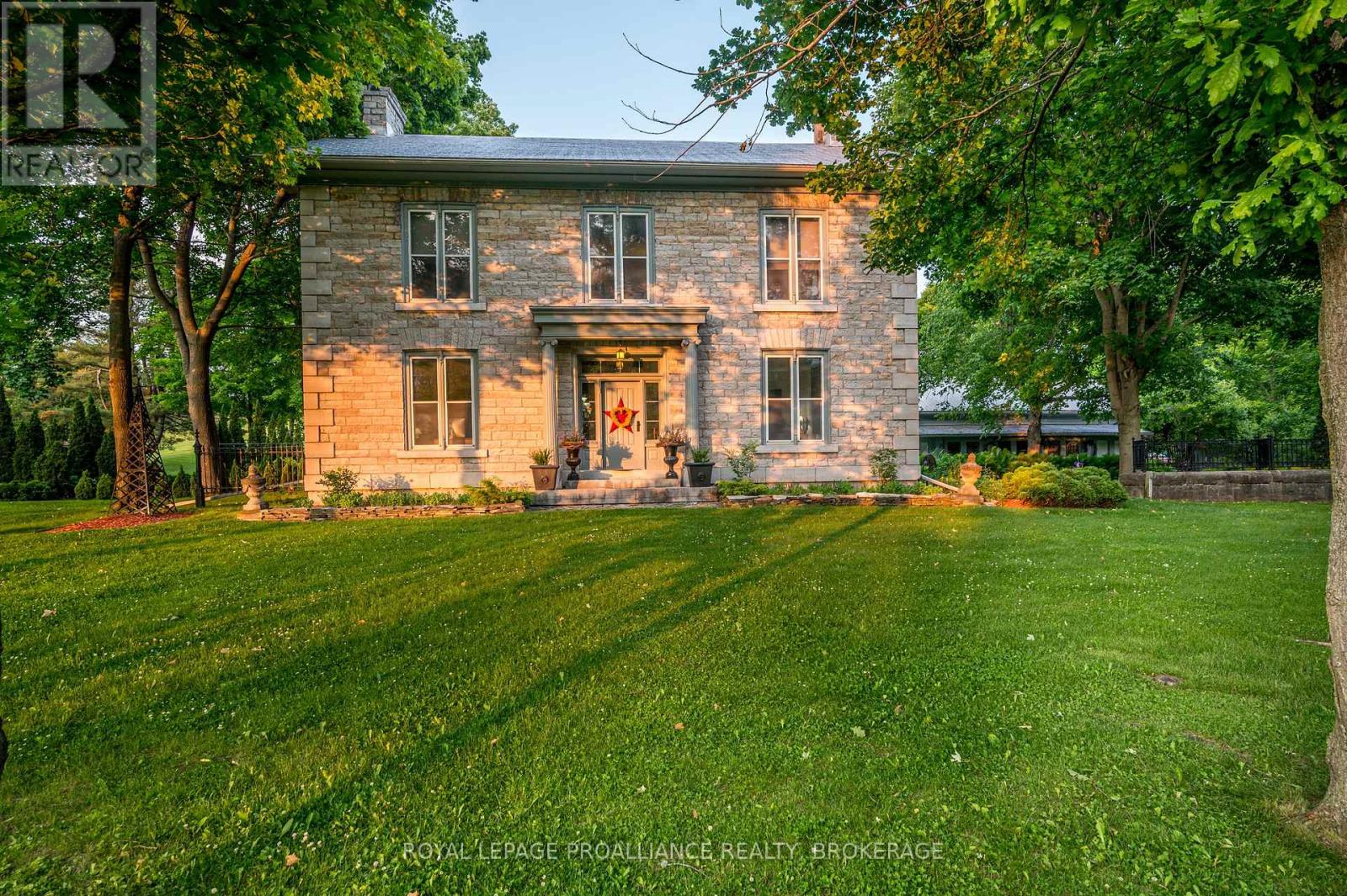 316 Colebrook Rd, Stone Mills, ON K0K 3N0