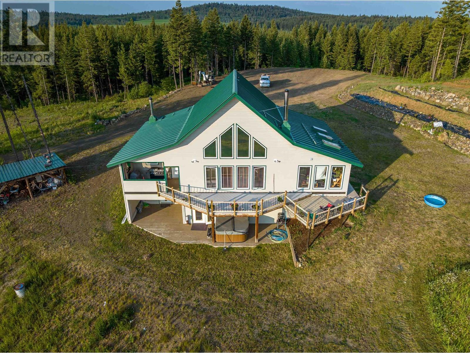 2659 Bunting Lake Rd 150 Mile House Bc Rd, 150 Mile House, BC V0K 2G0