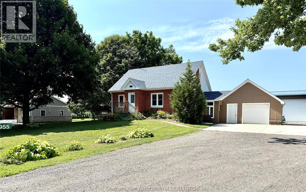 955 Mcnaughton Ave E, Chatham-Kent, ON N7M 5J7