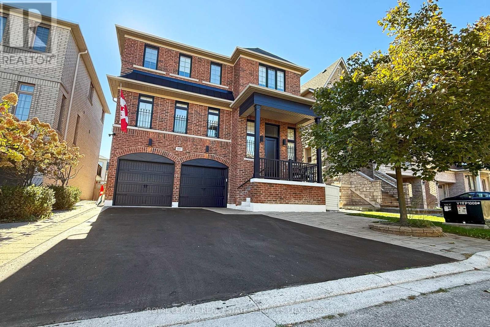107 Rumsey Rd, Vaughan, ON L6A 0W5