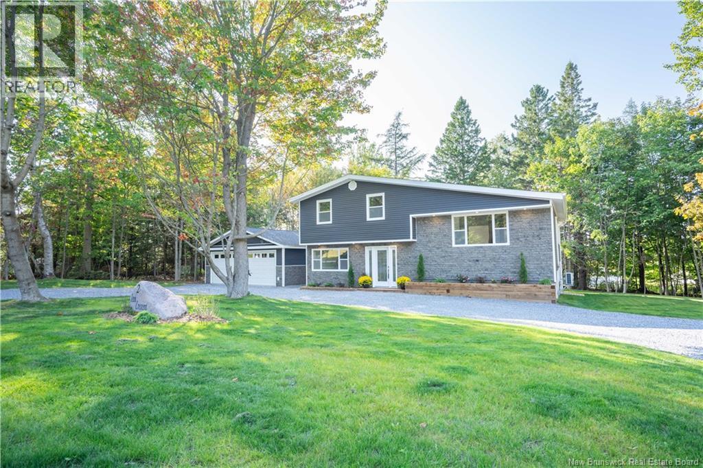 2 Ian Cres, Rothesay, NB E2E 5P9