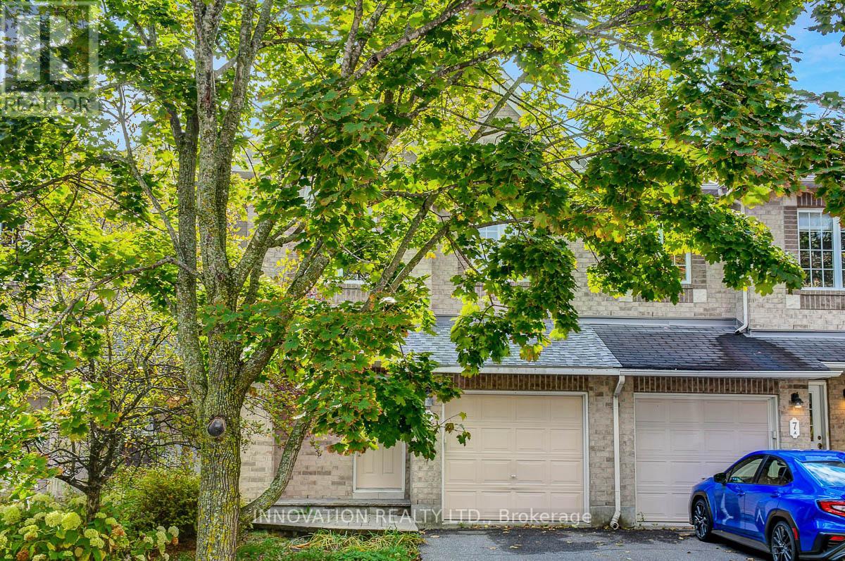 5 Ipswich Ter, Ottawa, ON K2K 3K4