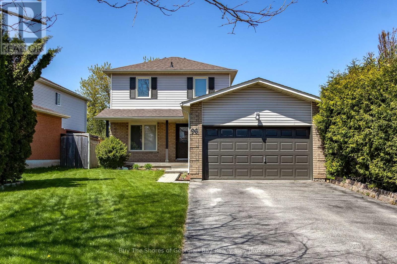 96 Barre Dr, Barrie, ON L4N 7P1